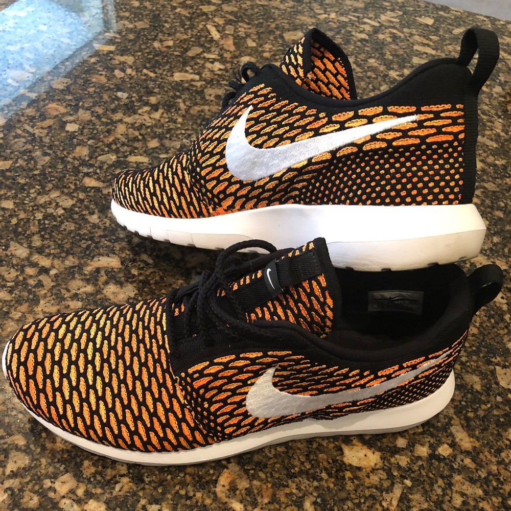 Nike Roshe NM Flyknit